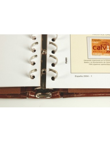 ALBUM DE SELLOS PIEL DE BECERRO CON CAJETIN